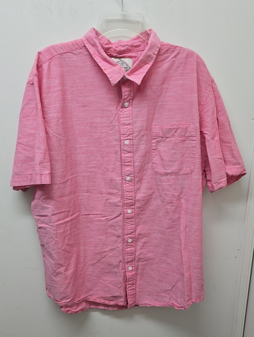 St. John's Bay Short-Sleeve Button-Down Shirt in Pastel Pink - Men Size XXL